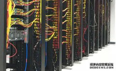 低價(jià)虛擬主機(jī)|如何選擇在線美國站群服務(wù)器？